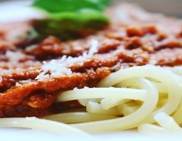 Spaghetti mit Roten Pesto