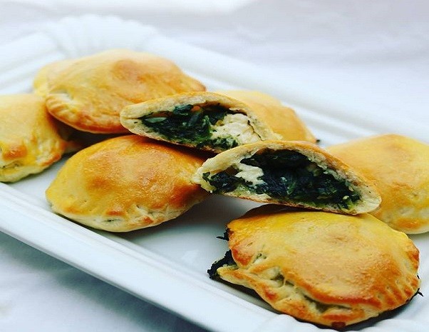 Empanadas mit Spinat & Manchengo