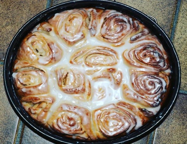 Zimtschnecken Hefekuchen